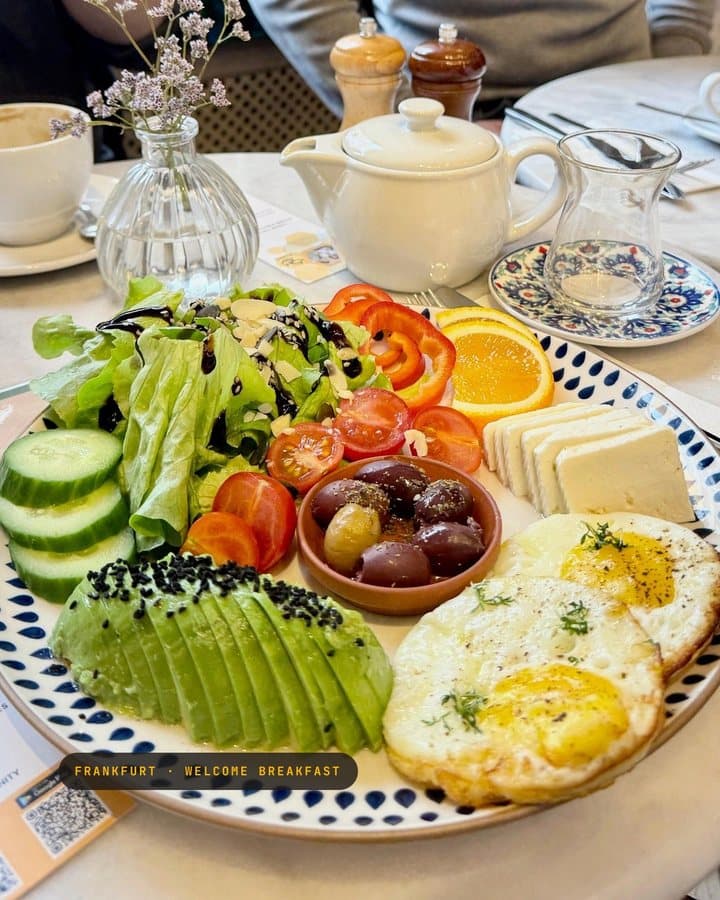 Newbee community breakfast meetup